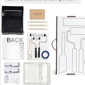 Backdrop NIB essentials painting kit